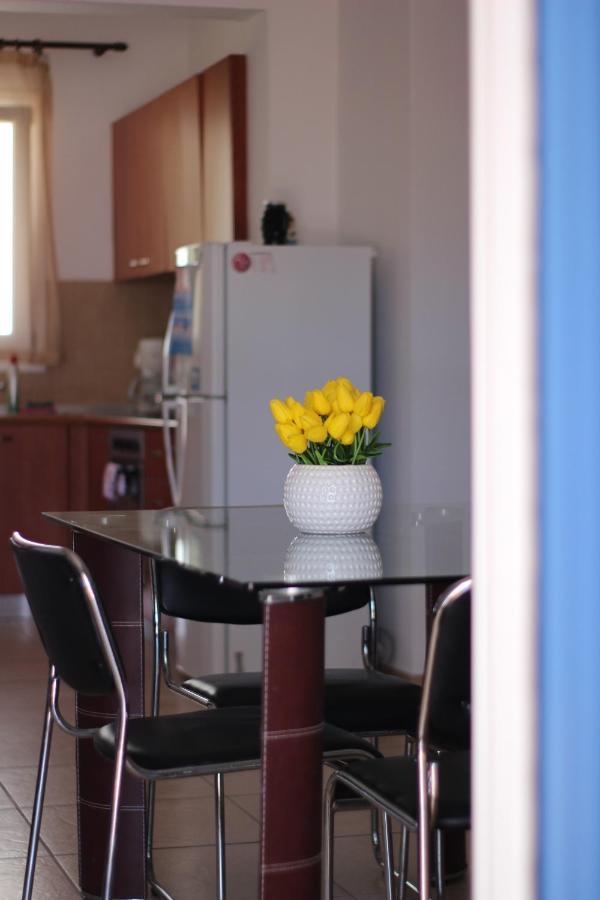Zafeiris Apartments Livádia Kültér fotó