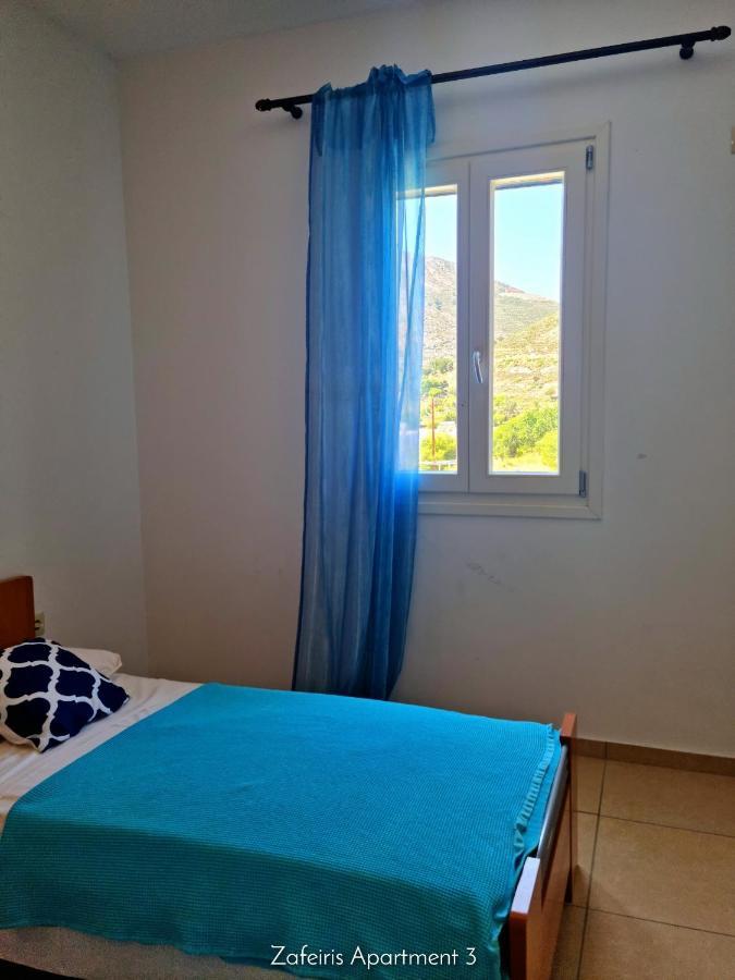 Zafeiris Apartments Livádia Kültér fotó