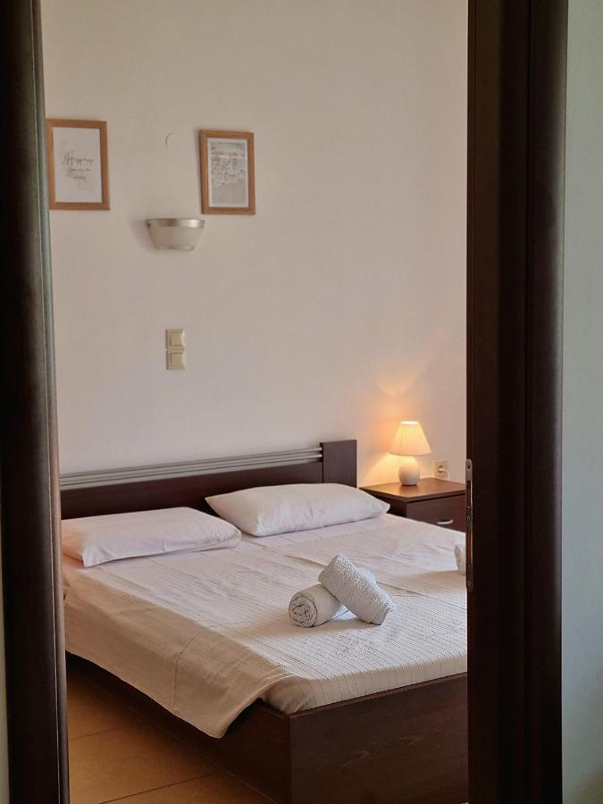 Zafeiris Apartments Livádia Kültér fotó